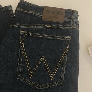 NEW Wrangler Men's Classic Regular Fit Dark Blue Jeans Seat & Thigh Size 32x29